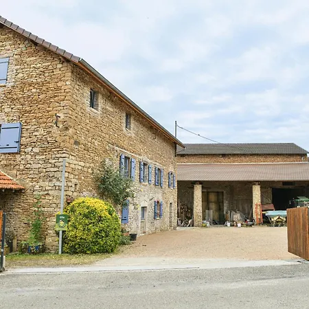 Holiday home La Grange D'emile Chozeau