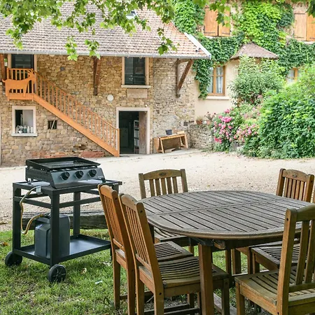 La Grange D'emile Holiday home